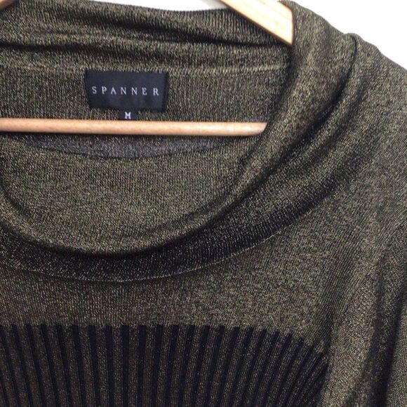 SPANNER sweater knit black color bloc metallic gold cowl neck long sleeve medium - Picture 6 of 10